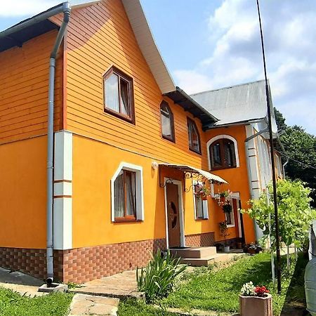 Guest House Karpaty Яремча Экстерьер фото