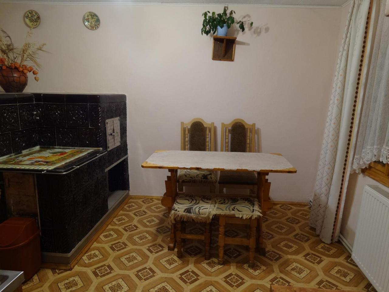 Guest House Karpaty Яремча Экстерьер фото