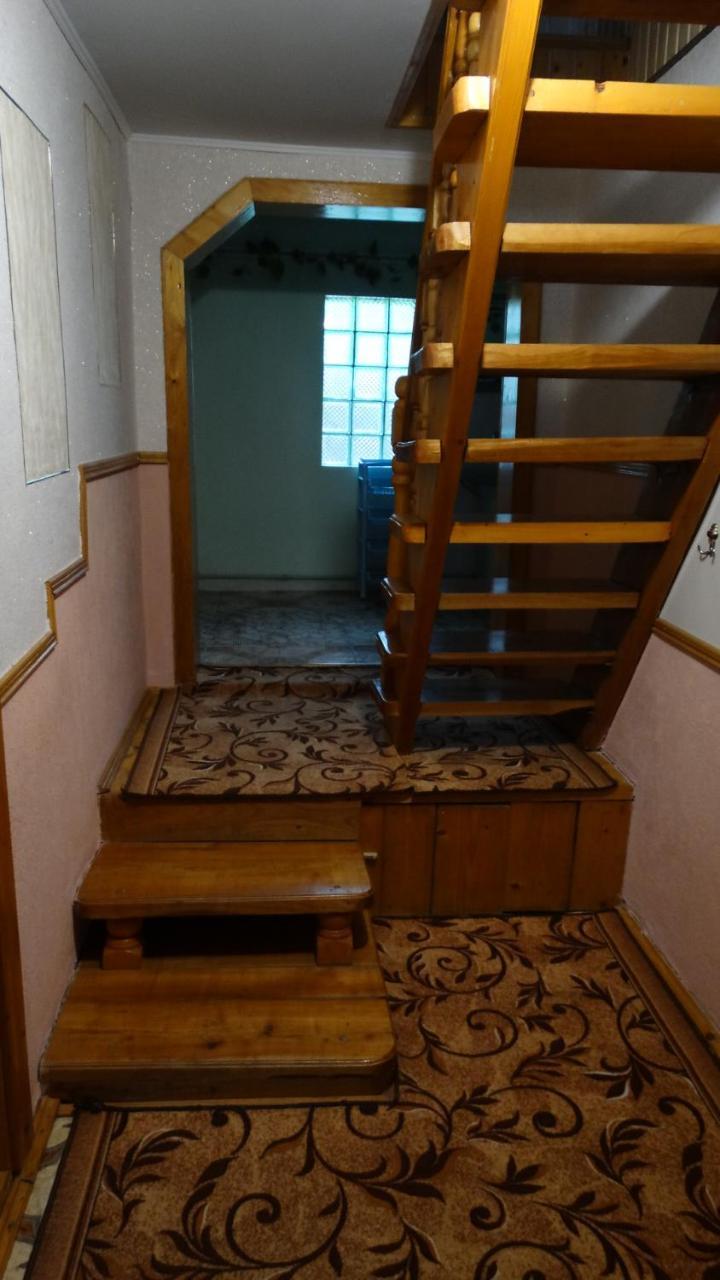 Guest House Karpaty Яремча Экстерьер фото