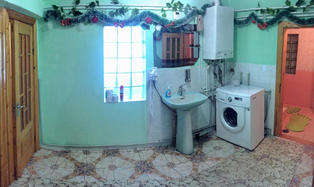 Guest House Karpaty Яремча Экстерьер фото