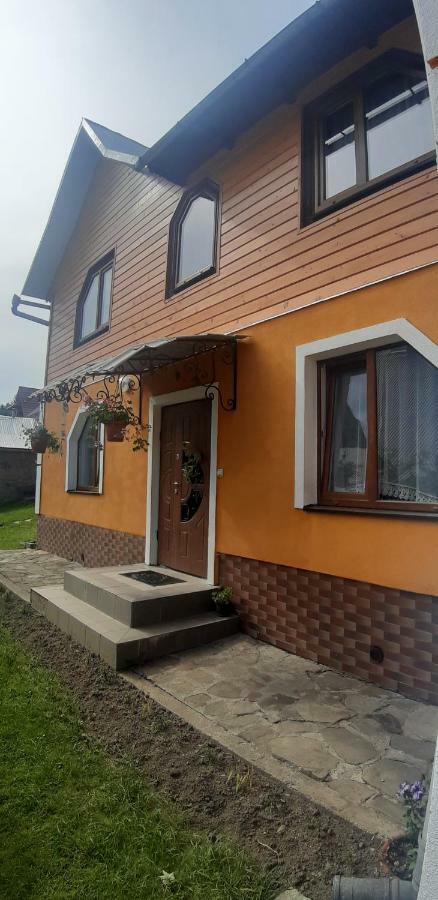 Guest House Karpaty Яремча Экстерьер фото