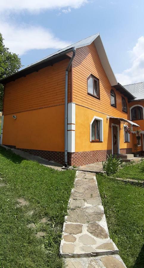 Guest House Karpaty Яремча Экстерьер фото